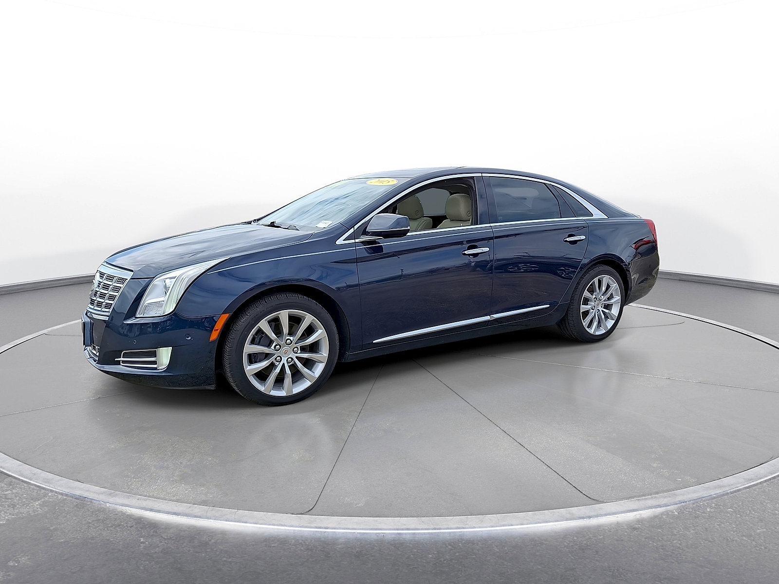 Used 2015 Cadillac XTS Luxury w/ Driver Awareness Package FWD image 4