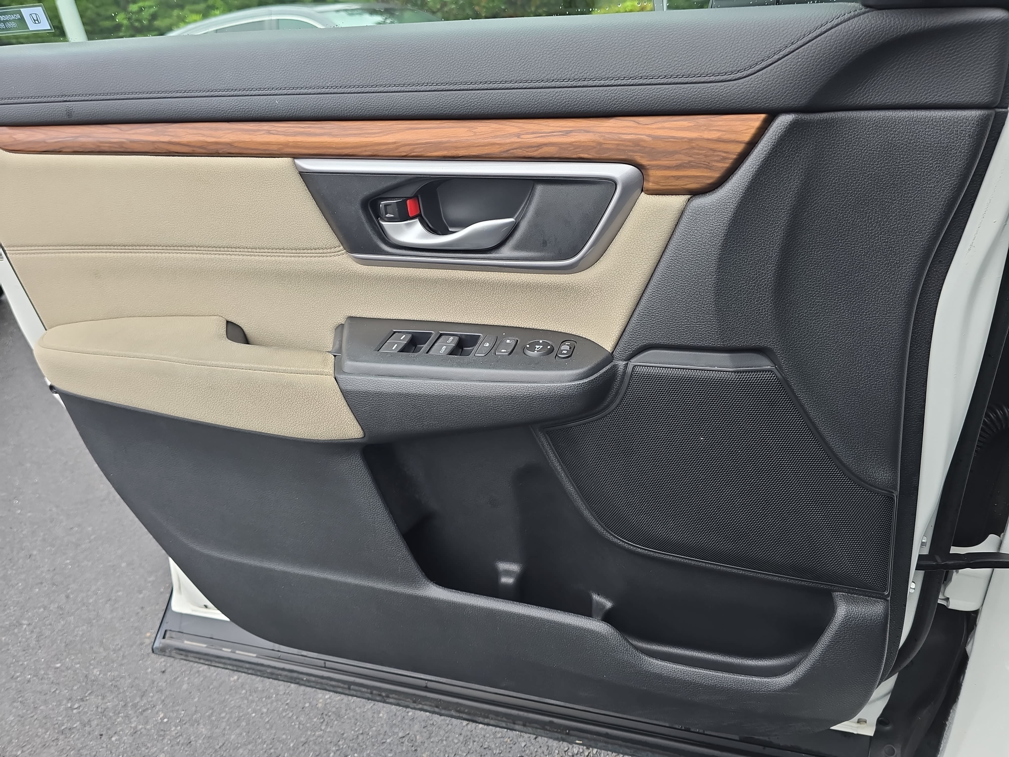 Used 2018 Honda CR-V EX image 25