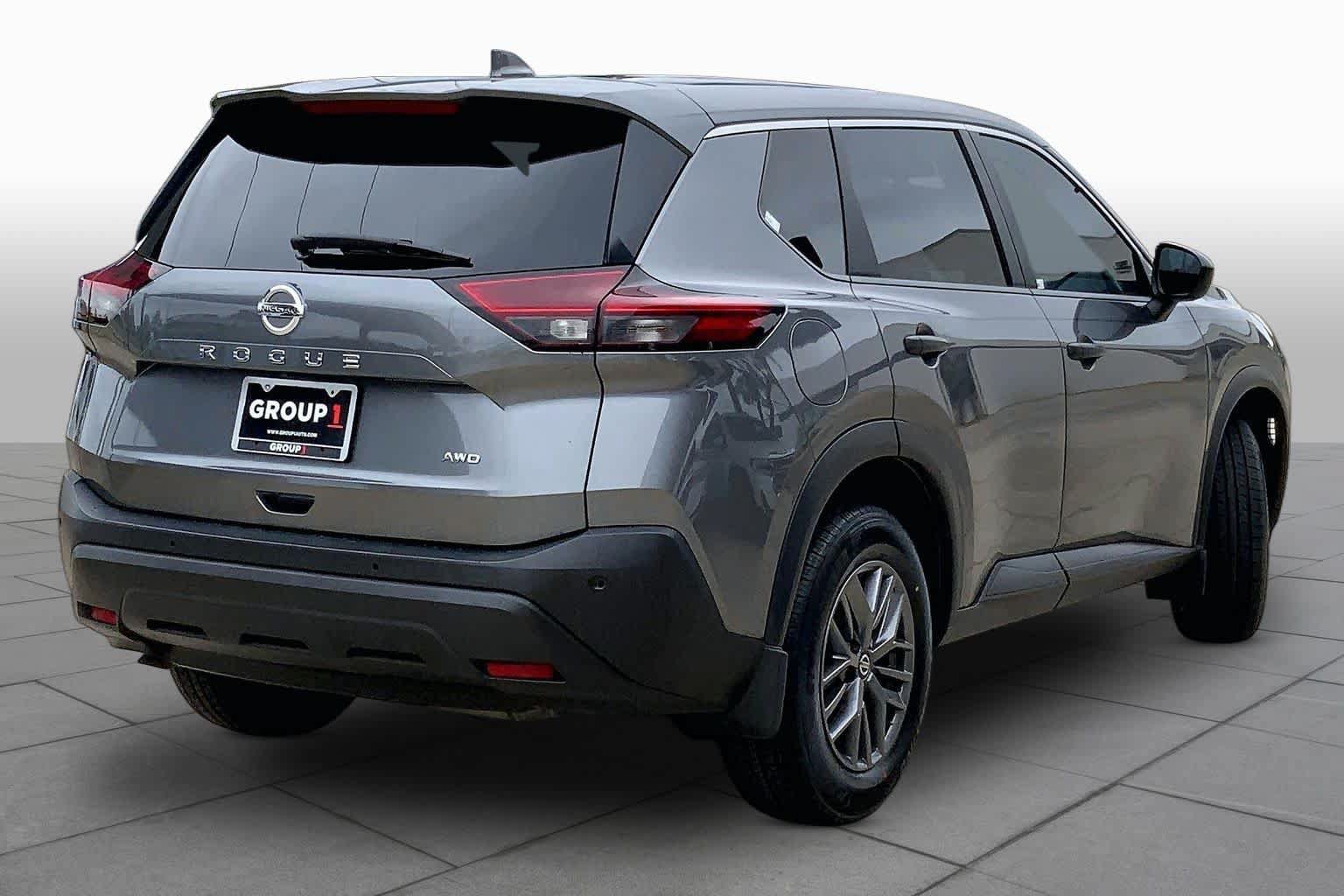 Used 2021 Nissan Rogue S AWD/4WD image 13