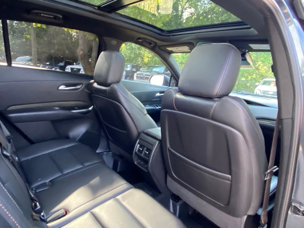 Used 2021 Cadillac XT4 Sport w/ Sun And Sound Package AWD/4WD image 38