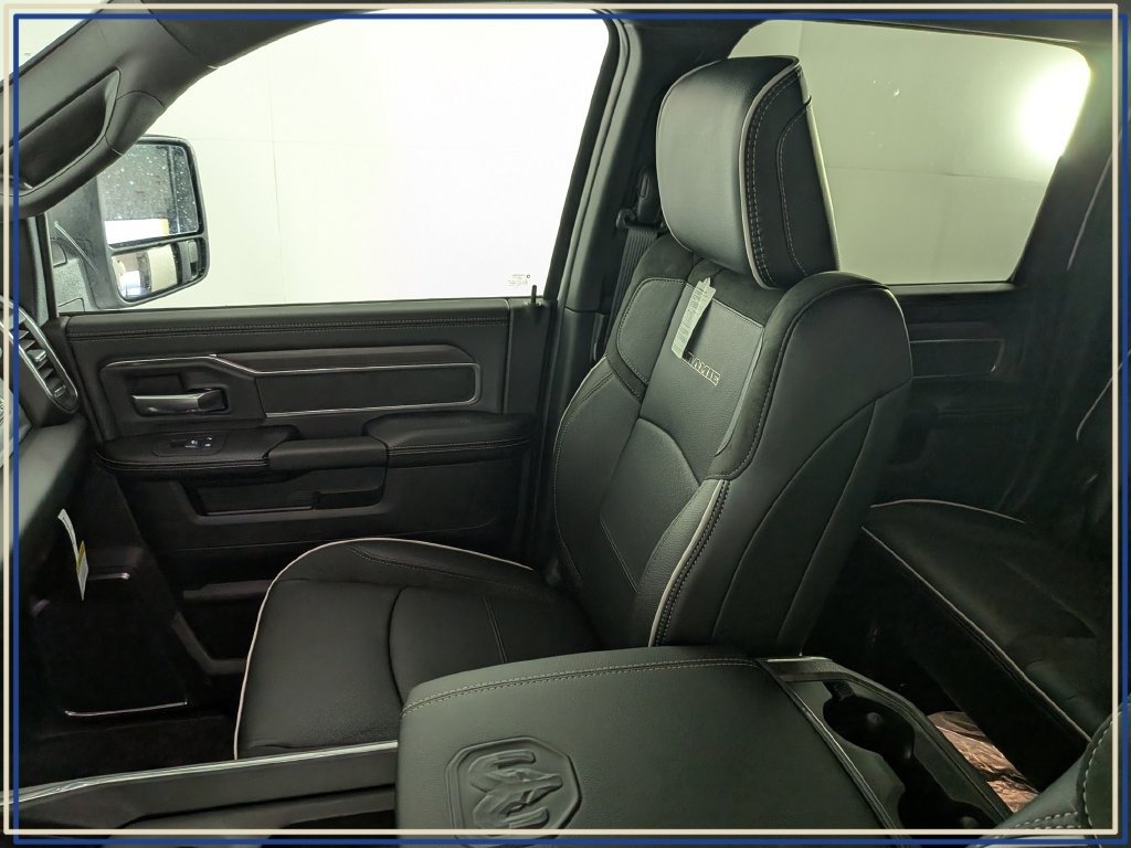New 2026 RAM 2500 Laramie w/ Night Edition AWD/4WD image 26
