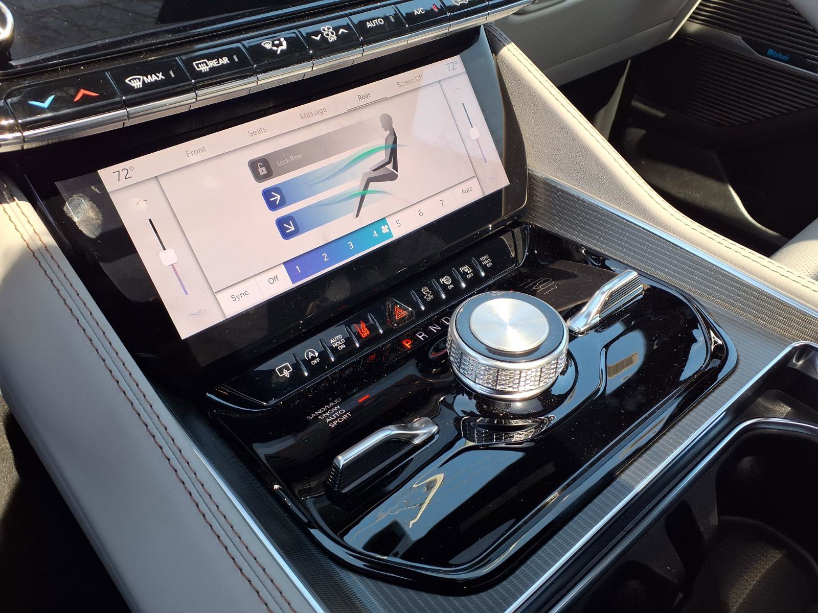 New 2026 Jeep Grand Wagoneer Summit image 13