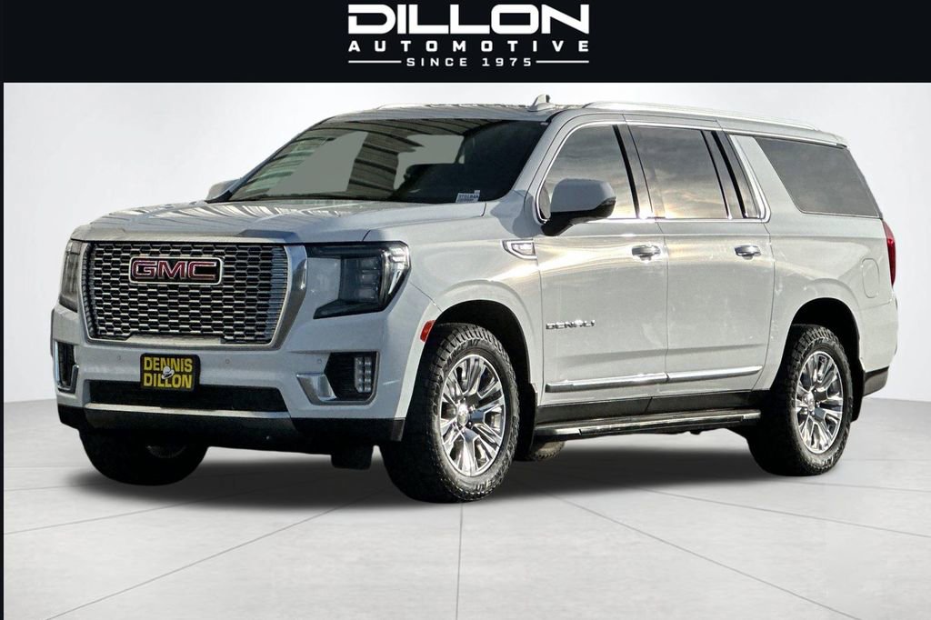 Used 2021 GMC Yukon XL Denali AWD/4WD image 8