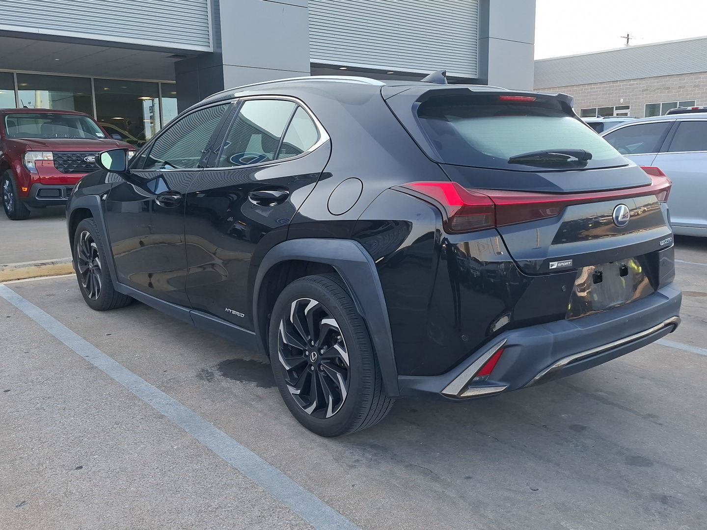 Used 2020 Lexus UX 250h F Sport w/ F Sport Premium Package AWD/4WD image 10