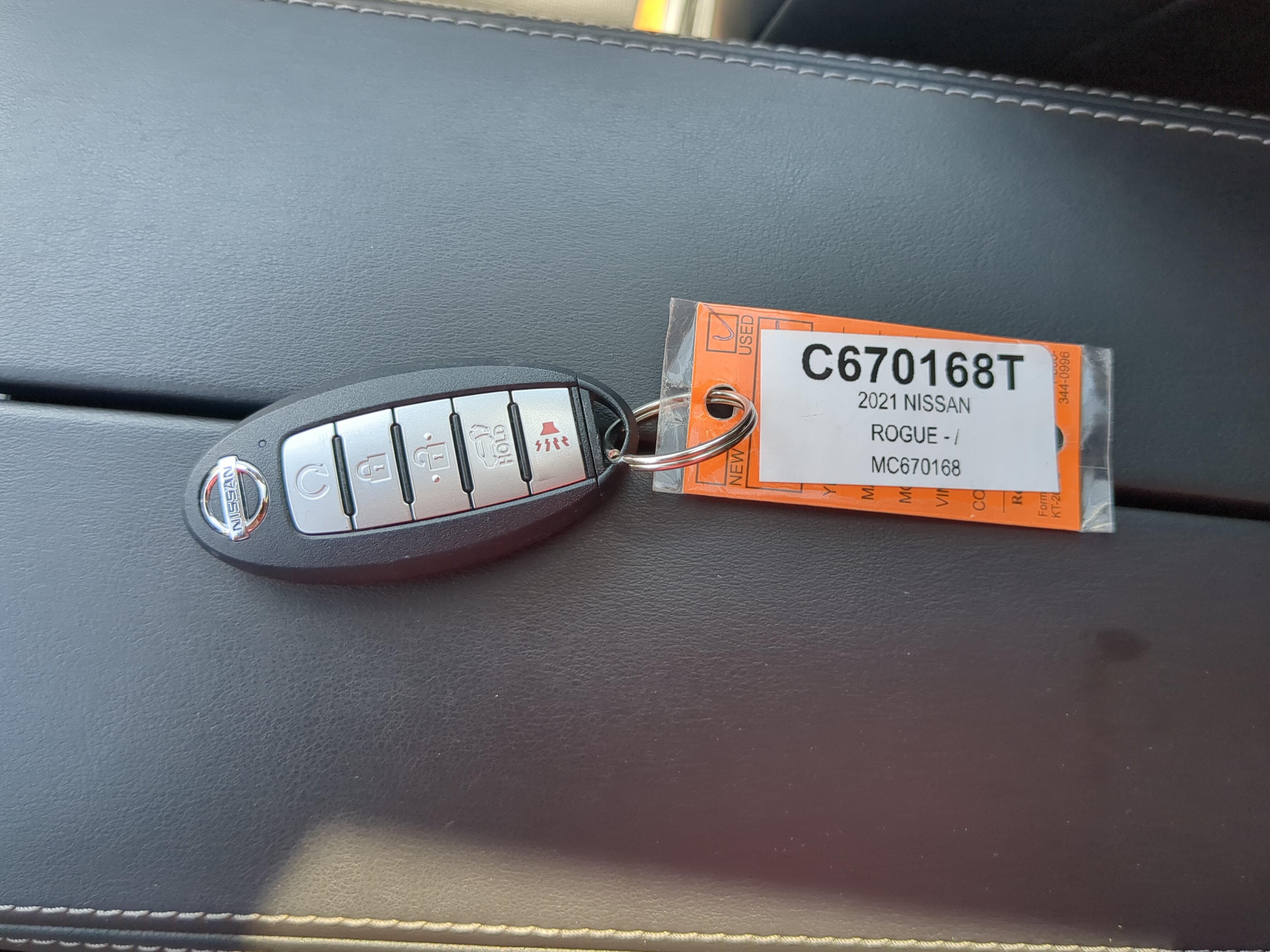 Used 2021 Nissan Rogue SV w/ Premium Package FWD image 27