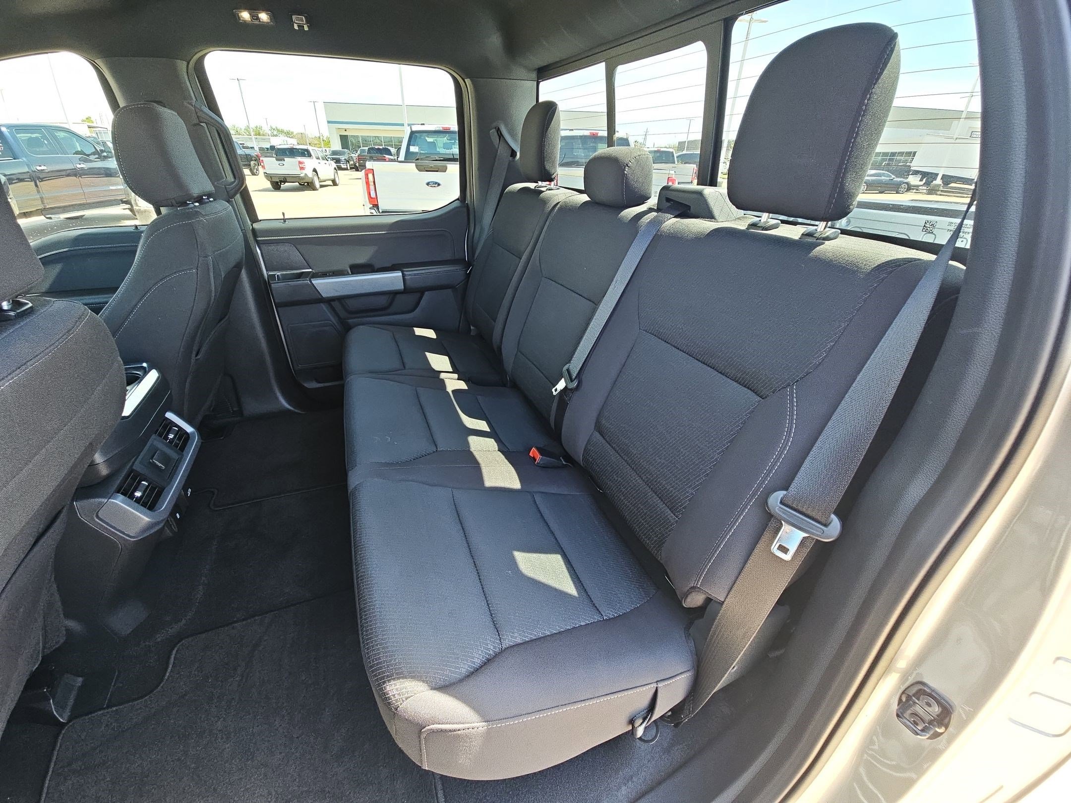 Used 2025 Ford F150 XLT w/ Equipment Group 302A MID image 28