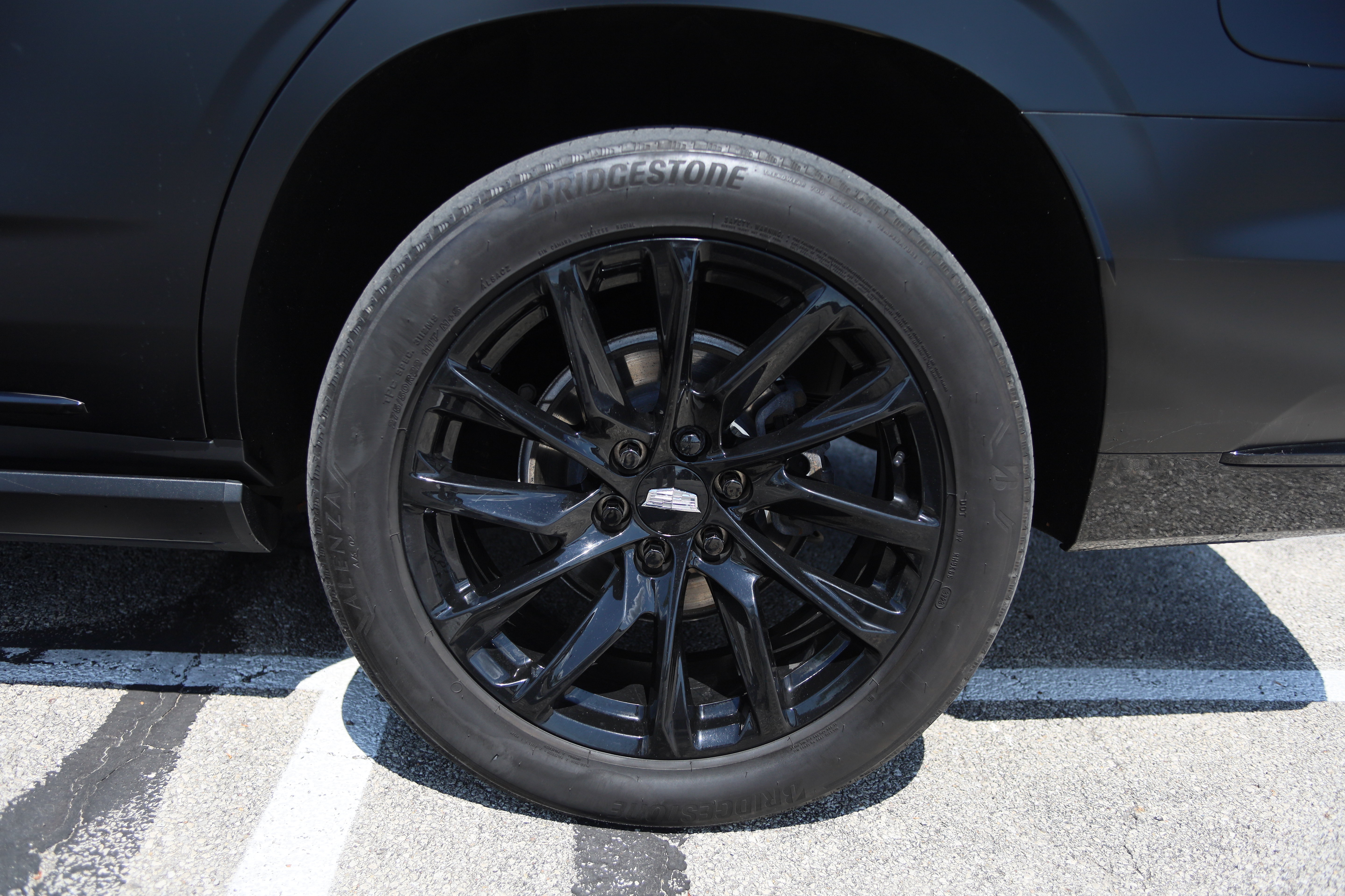 Used 2024 Cadillac Escalade Sport Platinum w/ LPO, ONYX Package AWD/4WD image 12