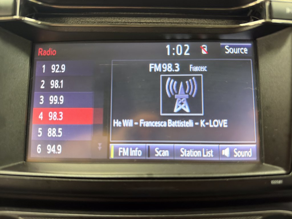 Used 2016 Toyota RAV4 LE FWD image 22
