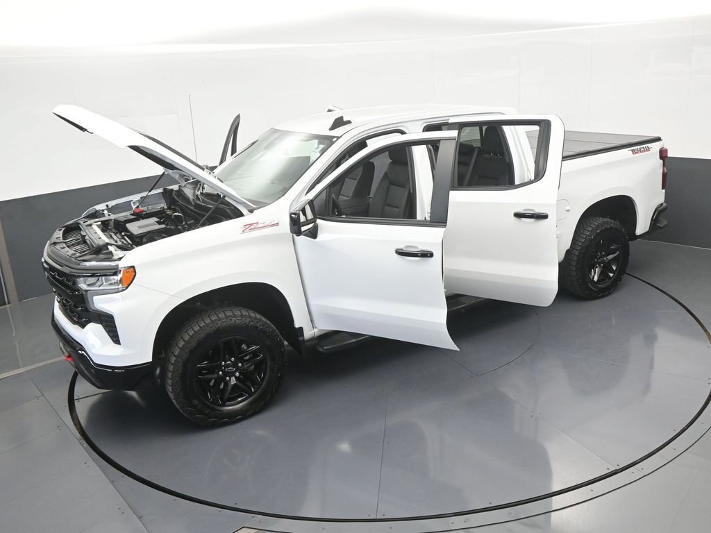 Used 2024 Chevrolet Silverado 1500 LT Trail Boss w/ LT Trail Boss Premium Package image 75