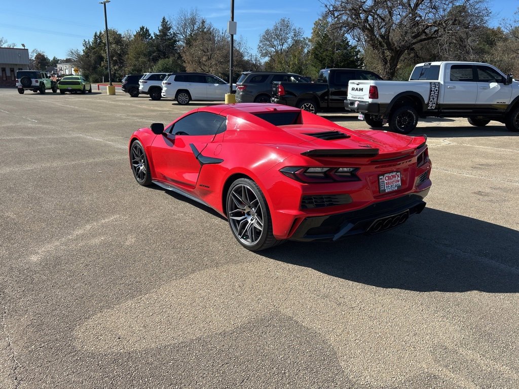 Used 2024 Chevrolet Corvette Z06 image 3