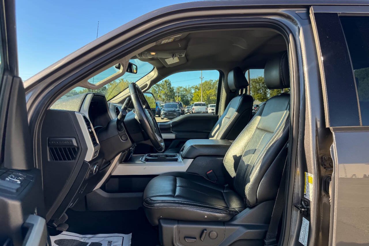 Used 2021 Ford F350 Lariat w/ Lariat Ultimate Package AWD/4WD image 21