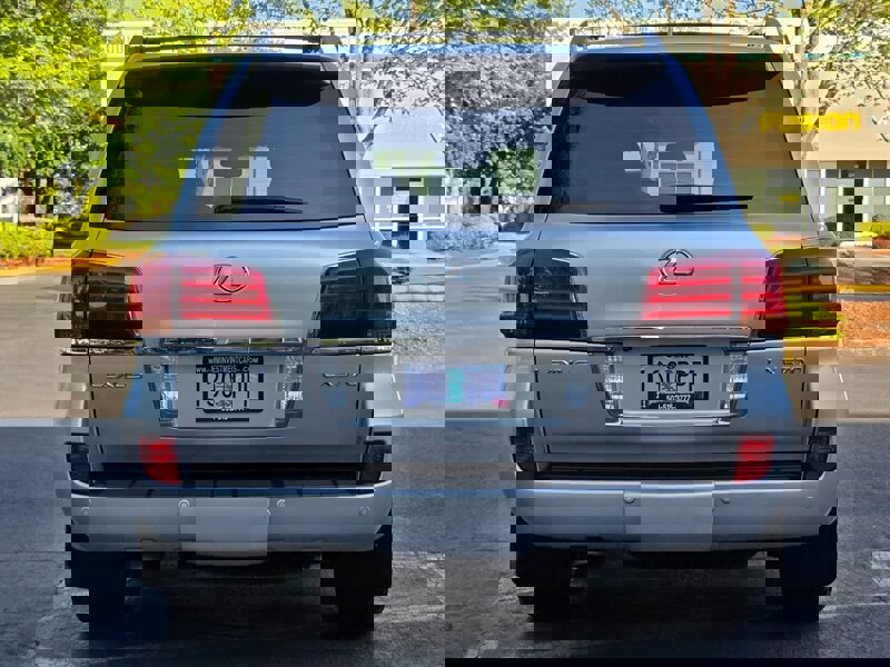 Used 2009 Lexus LX 570 4WD image 6