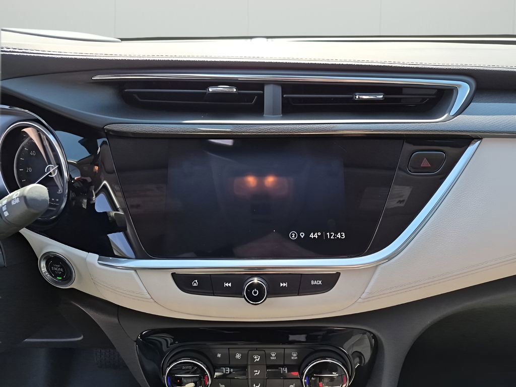 Certified 2023 Buick Encore GX Essence w/ Advanced Technology Package image 38
