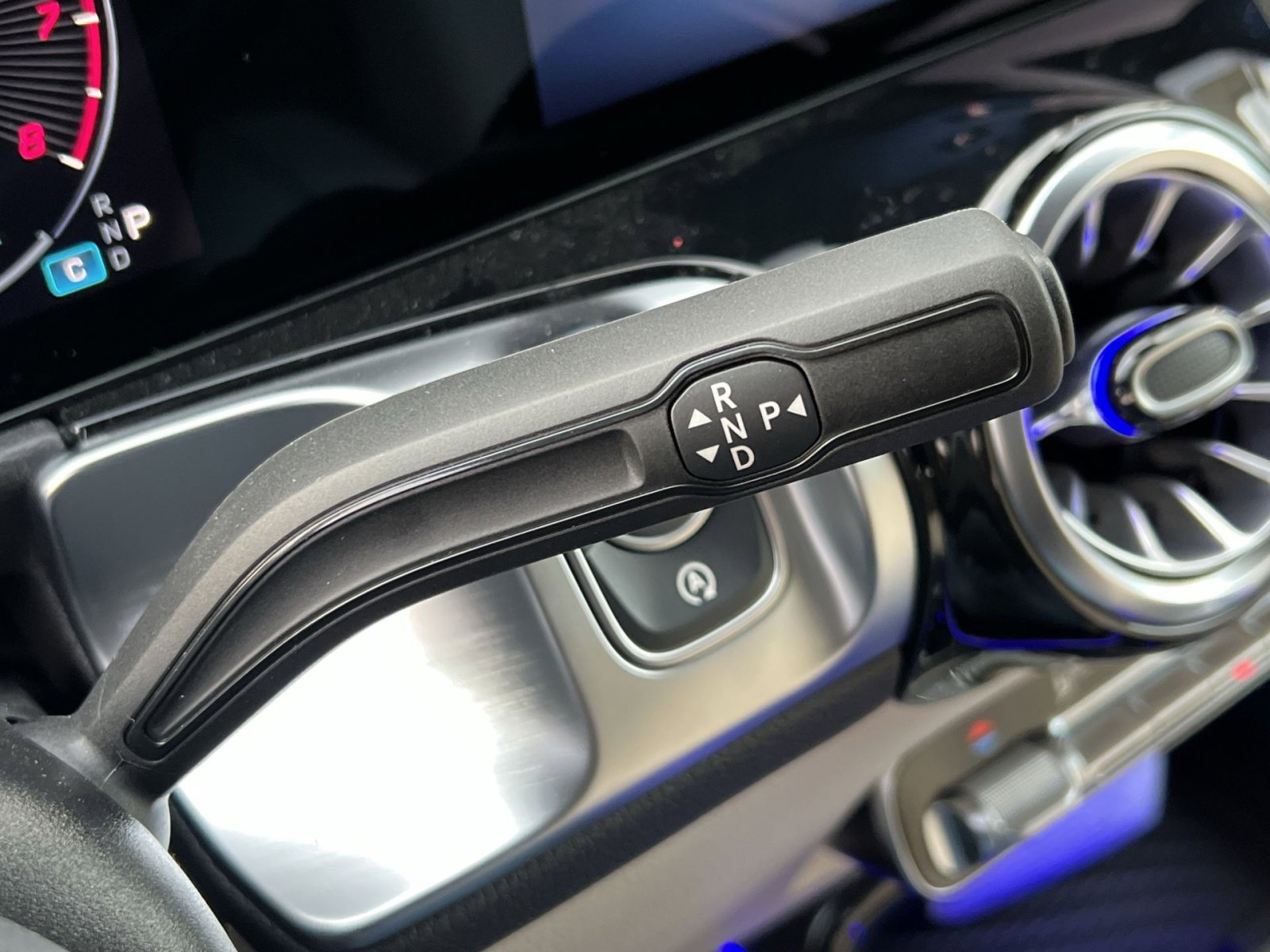 New 2026 Mercedes-Benz GLB 250 4MATIC image 20