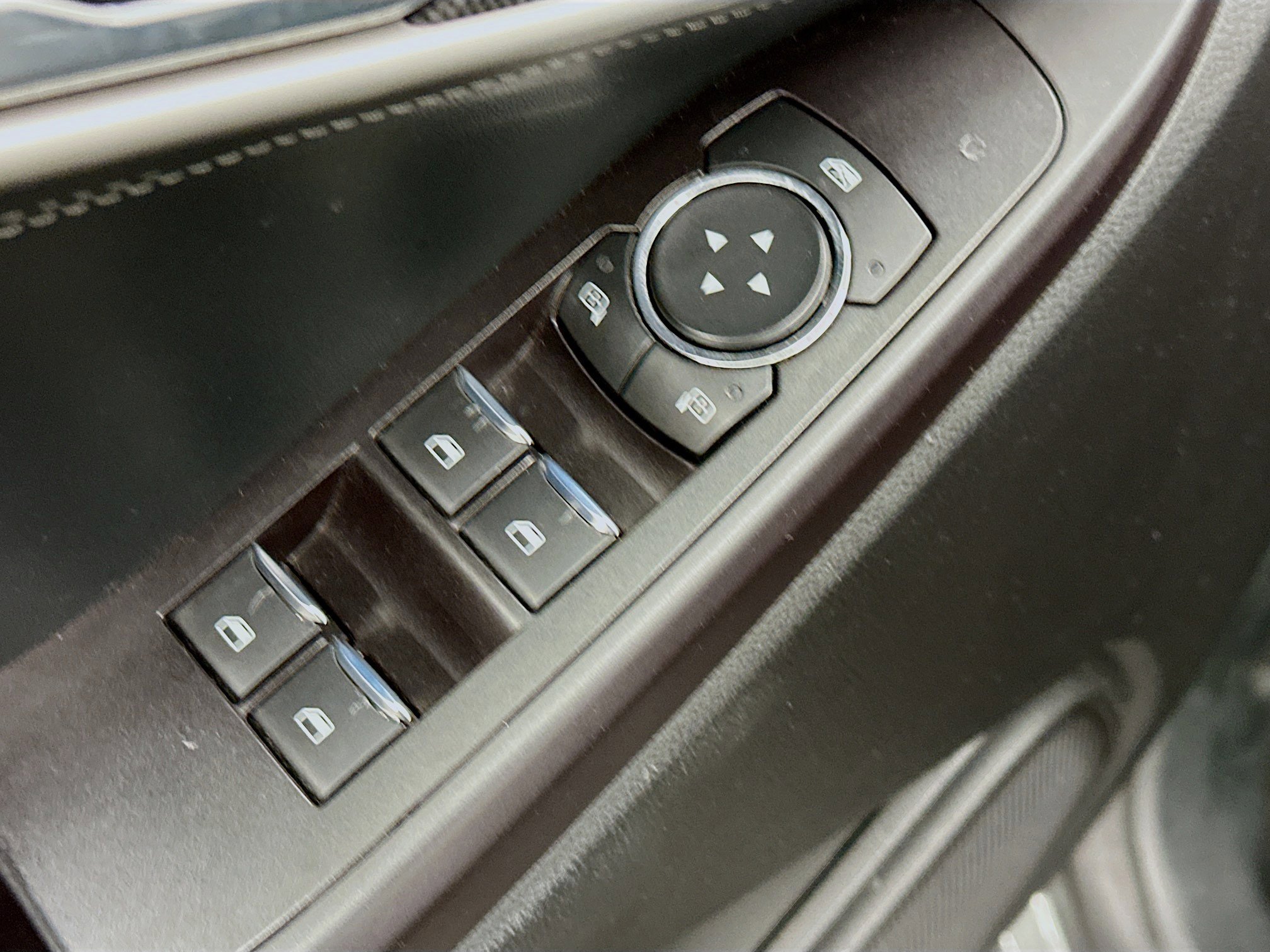 Used 2020 Ford Explorer XLT w/ Equipment Group 202A image 15