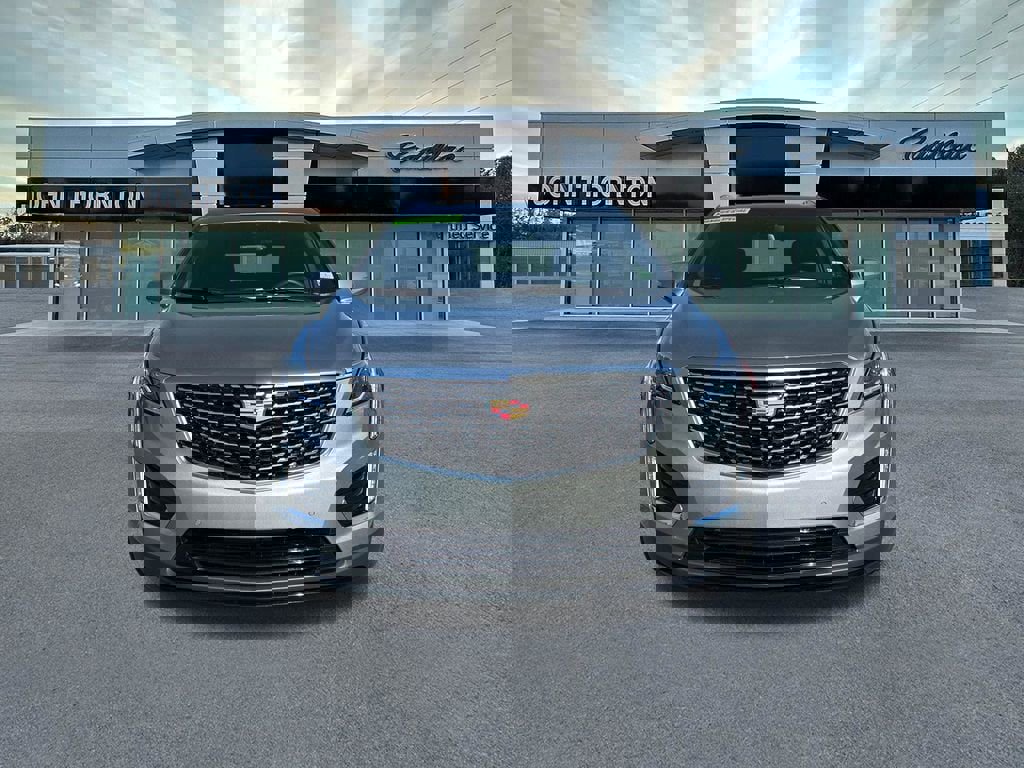 New 2026 Cadillac XT5 Luxury w/ LPO, Floor Liner Package image 2
