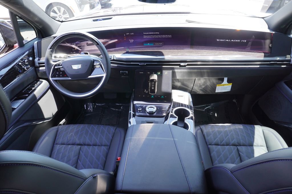 New 2026 Cadillac Escalade IQ Luxury 1 image 11