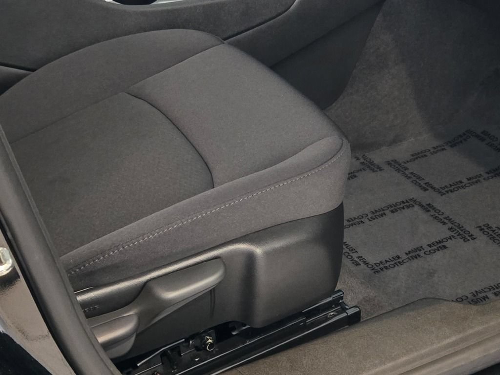 Used 2024 Chevrolet Malibu LT FWD image 7