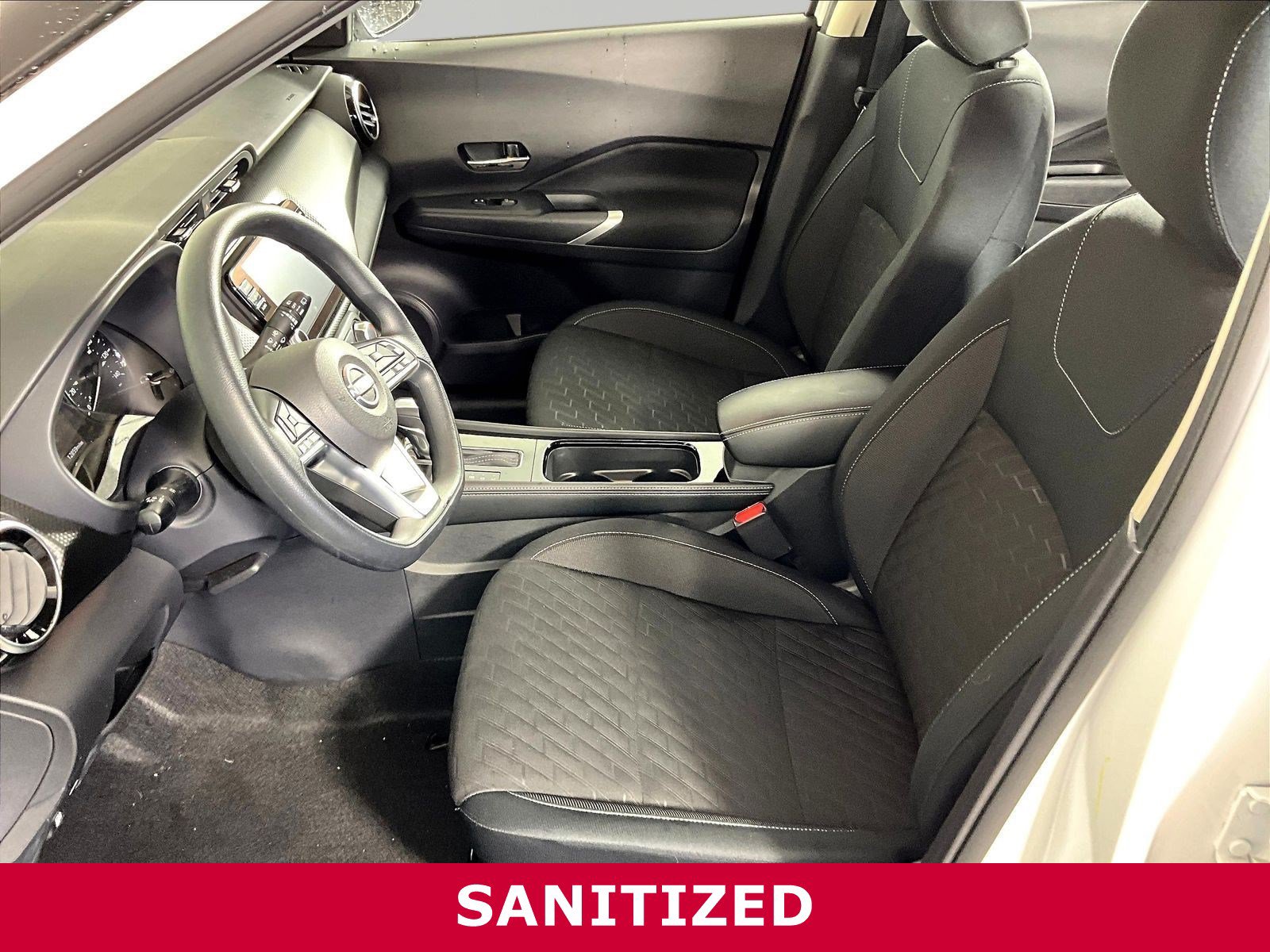 Used 2023 Nissan Kicks SV FWD image 18