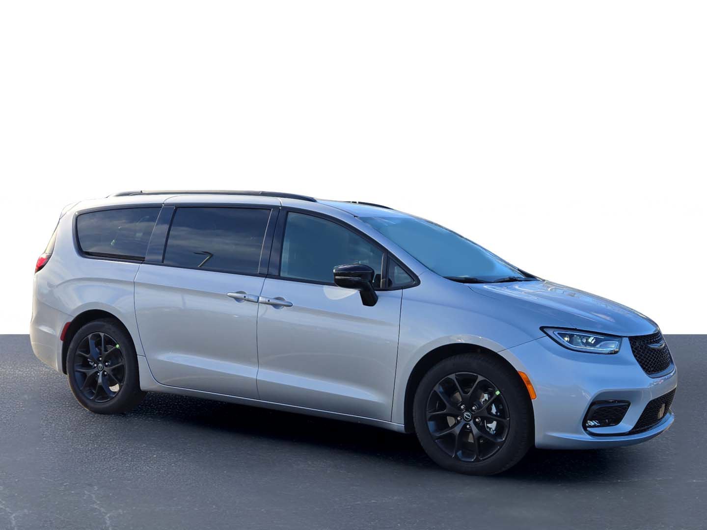 New 2026 Chrysler Pacifica Select w/ S Appearance Package image 5