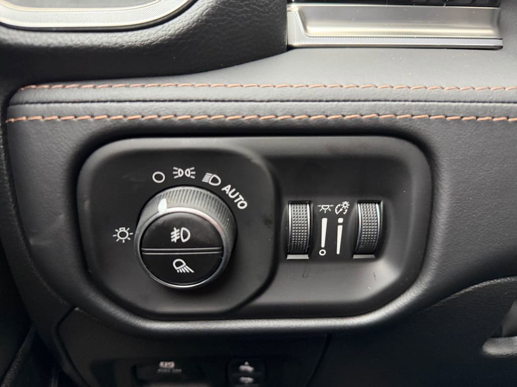 New 2026 RAM 1500 Tungsten image 18