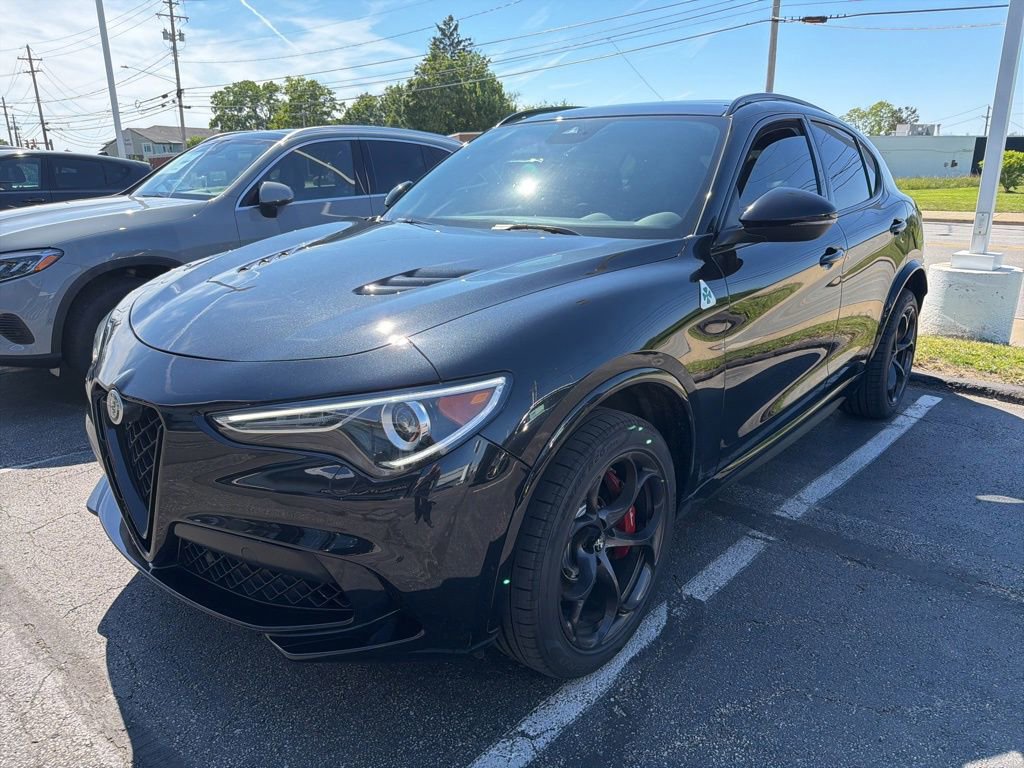 Used 2022 Alfa Romeo Stelvio Quadrifoglio w/ Active Assist Plus Package AWD/4WD image 1