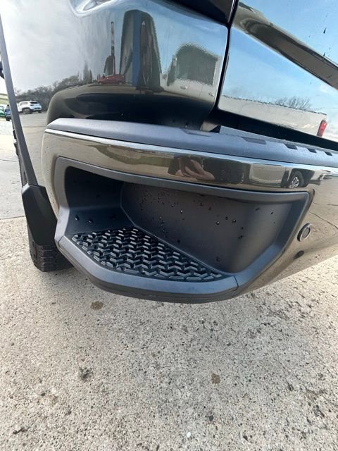 Used 2022 GMC Sierra 3500 Denali image 31