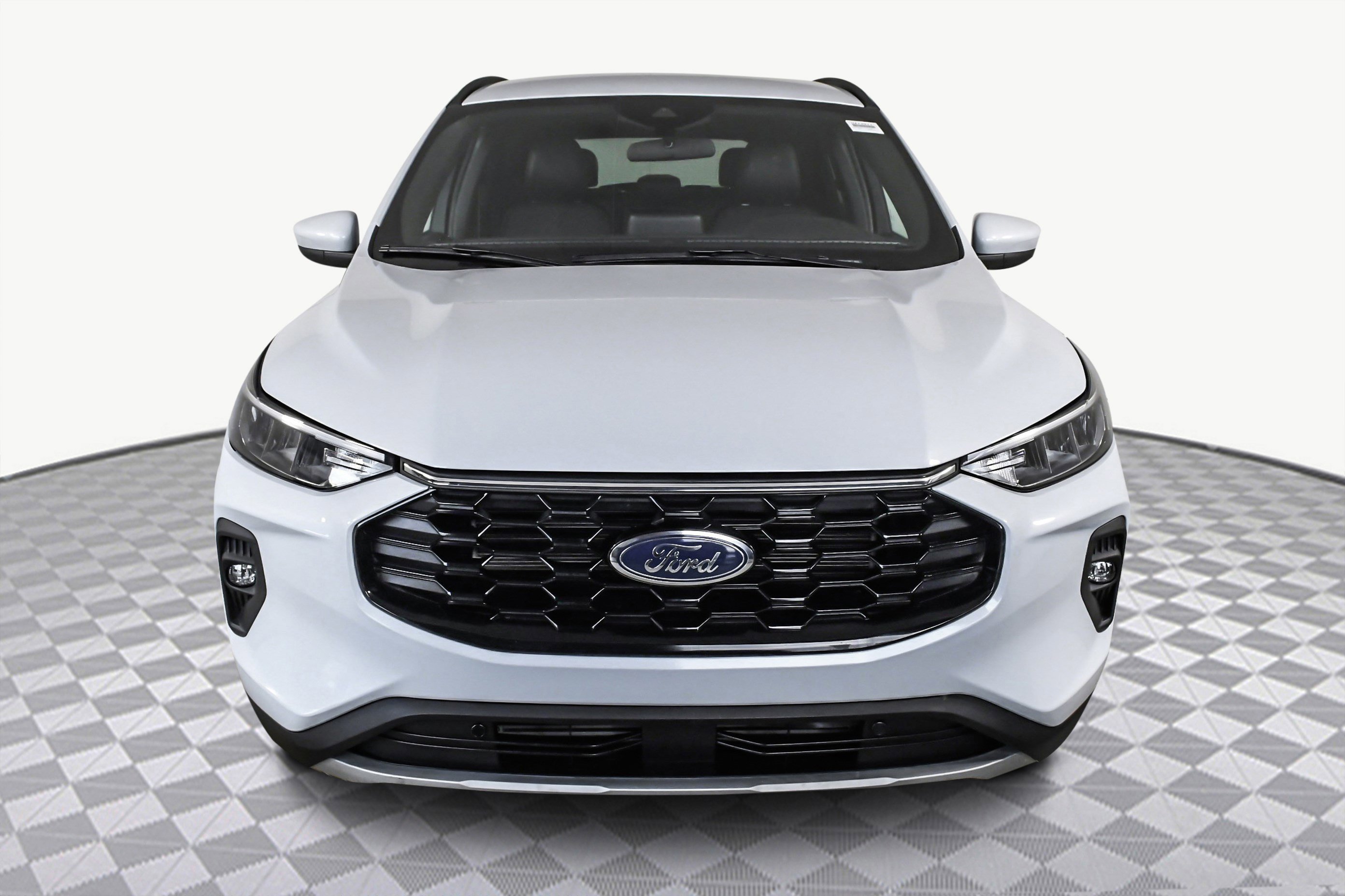 Used 2025 Ford Escape ST-Line Select image 2