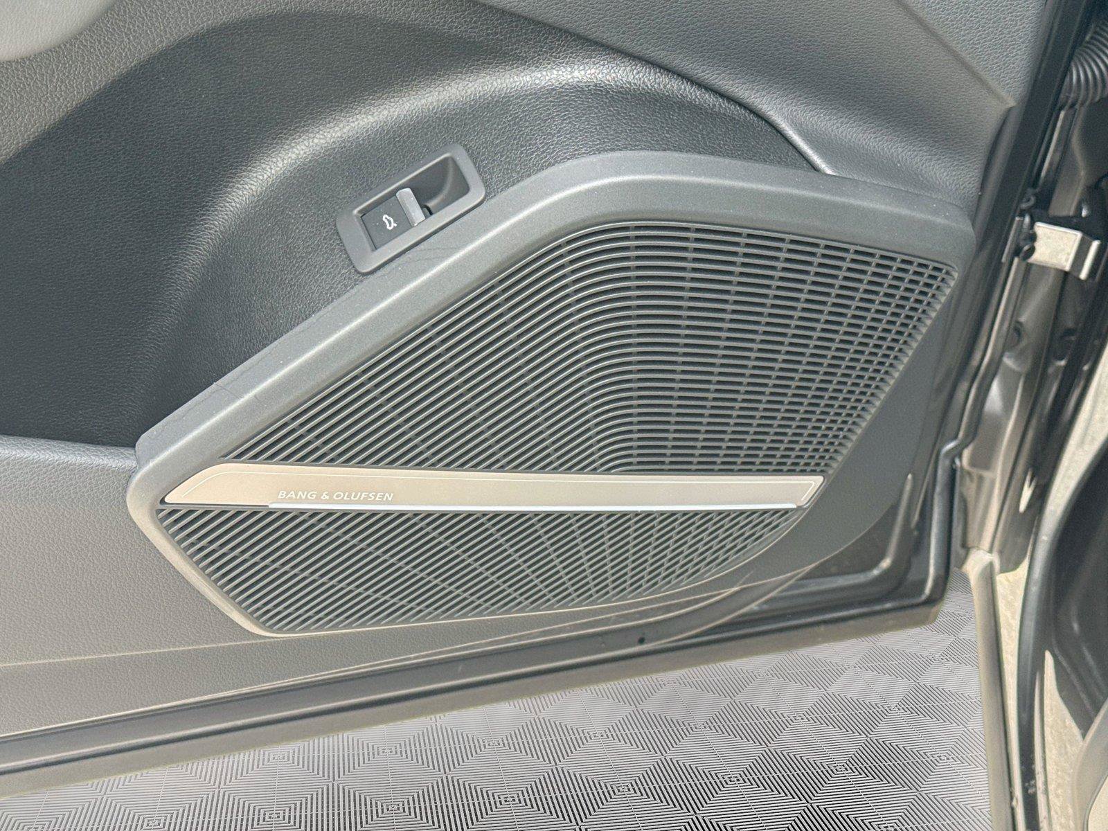Used 2025 Audi Q5 2.0T Premium Plus AWD/4WD image 19