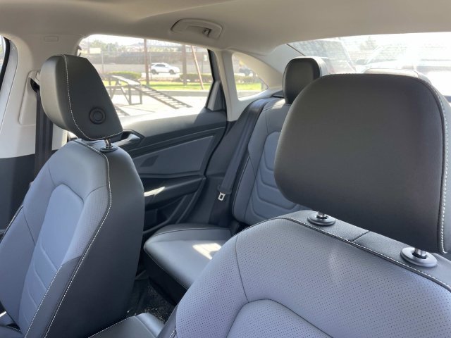 New 2027 Volkswagen Jetta SEL FWD image 22