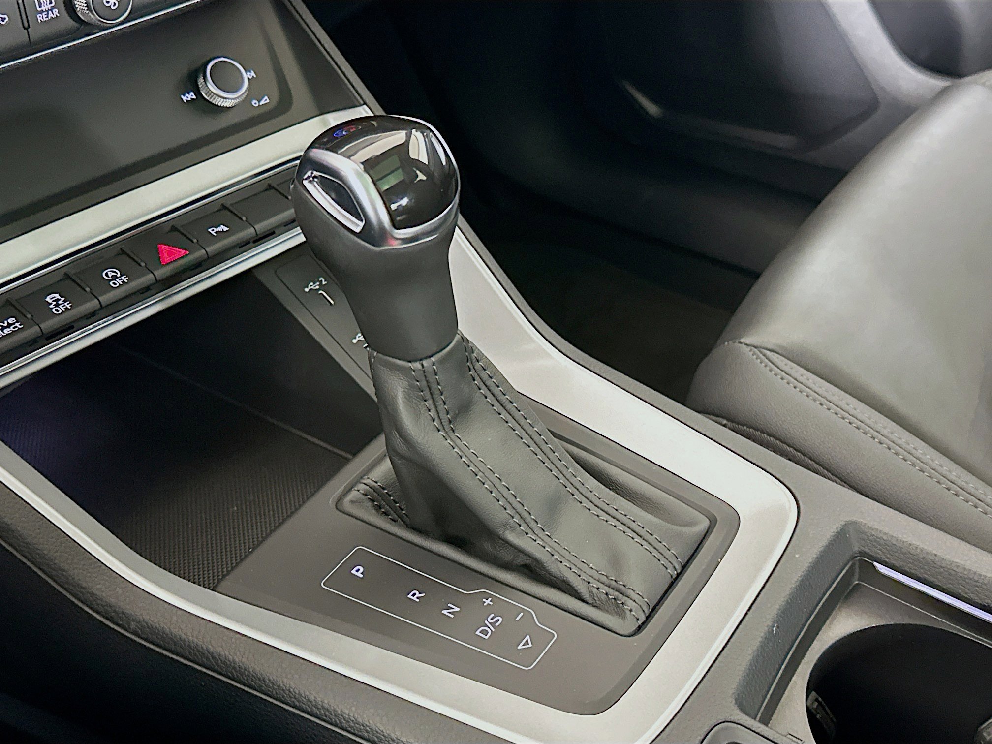 Used 2021 Audi Q3 2.0T Premium w/ Convenience Package image 24