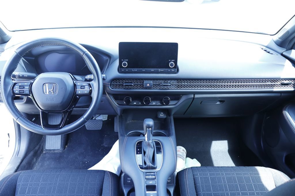 Used 2024 Honda HR-V Sport image 18