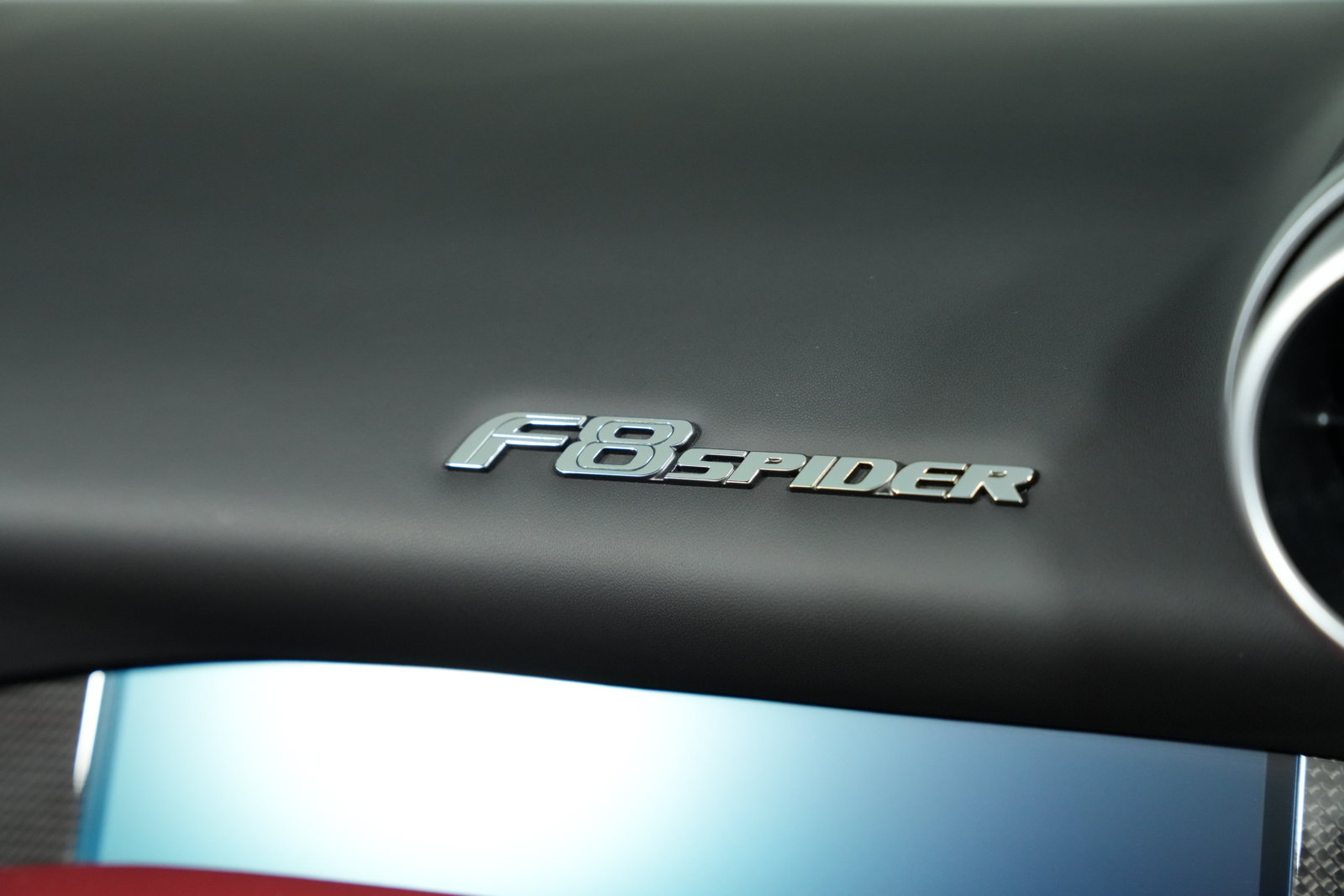 Used 2021 Ferrari F8 Spider RWD image 44