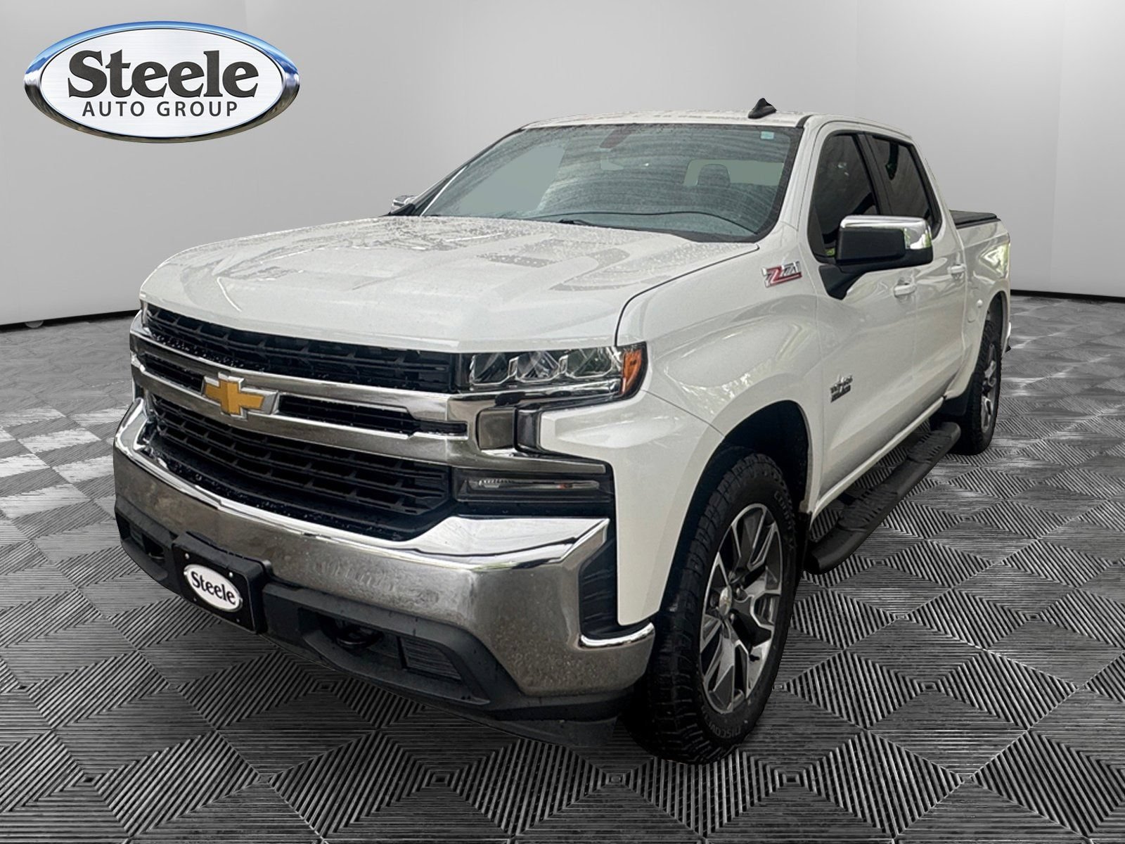 Certified 2020 Chevrolet Silverado 1500 LT w/ Texas Edition AWD/4WD image 1