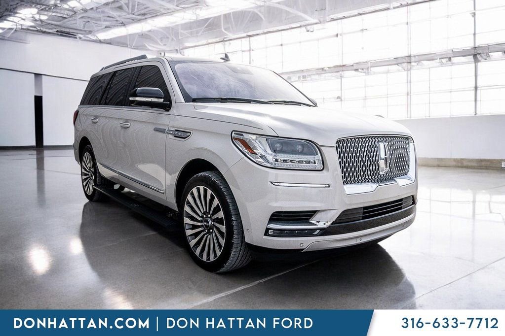 Used 2020 Lincoln Navigator Reserve w/ Luxury Package image 37
