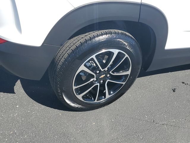 Certified 2024 Chevrolet TrailBlazer LT w/ Convenience Package FWD image 5