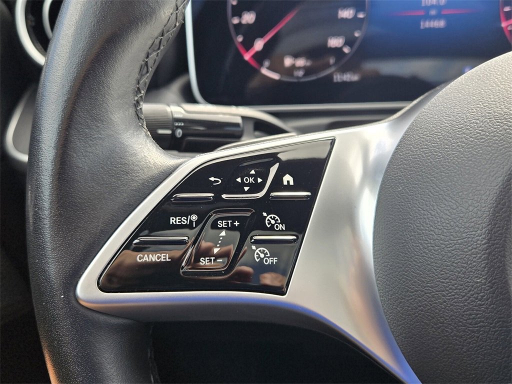 Used 2025 Mercedes-Benz C 300 image 23