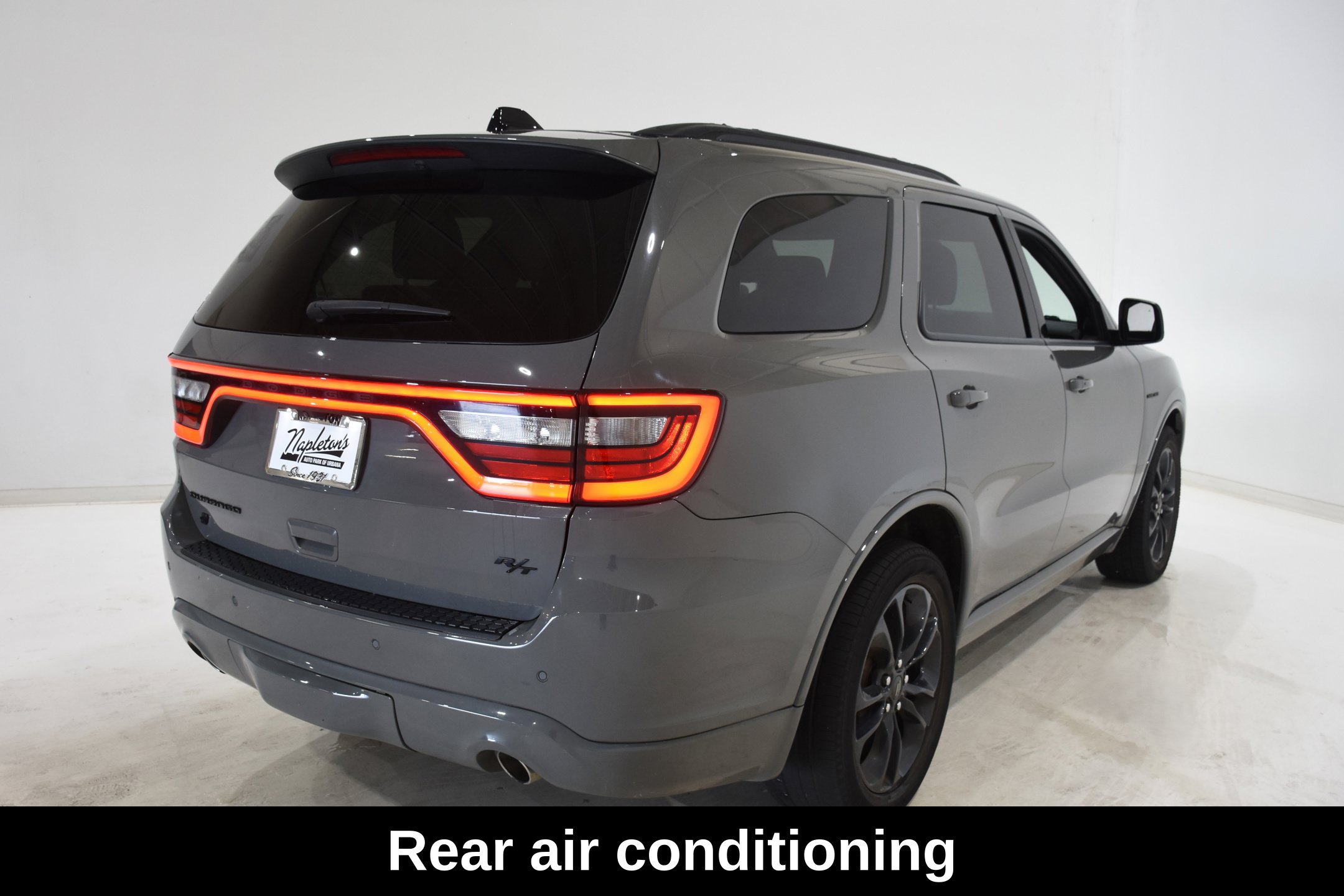 Used 2023 Dodge Durango R/T AWD/4WD image 5