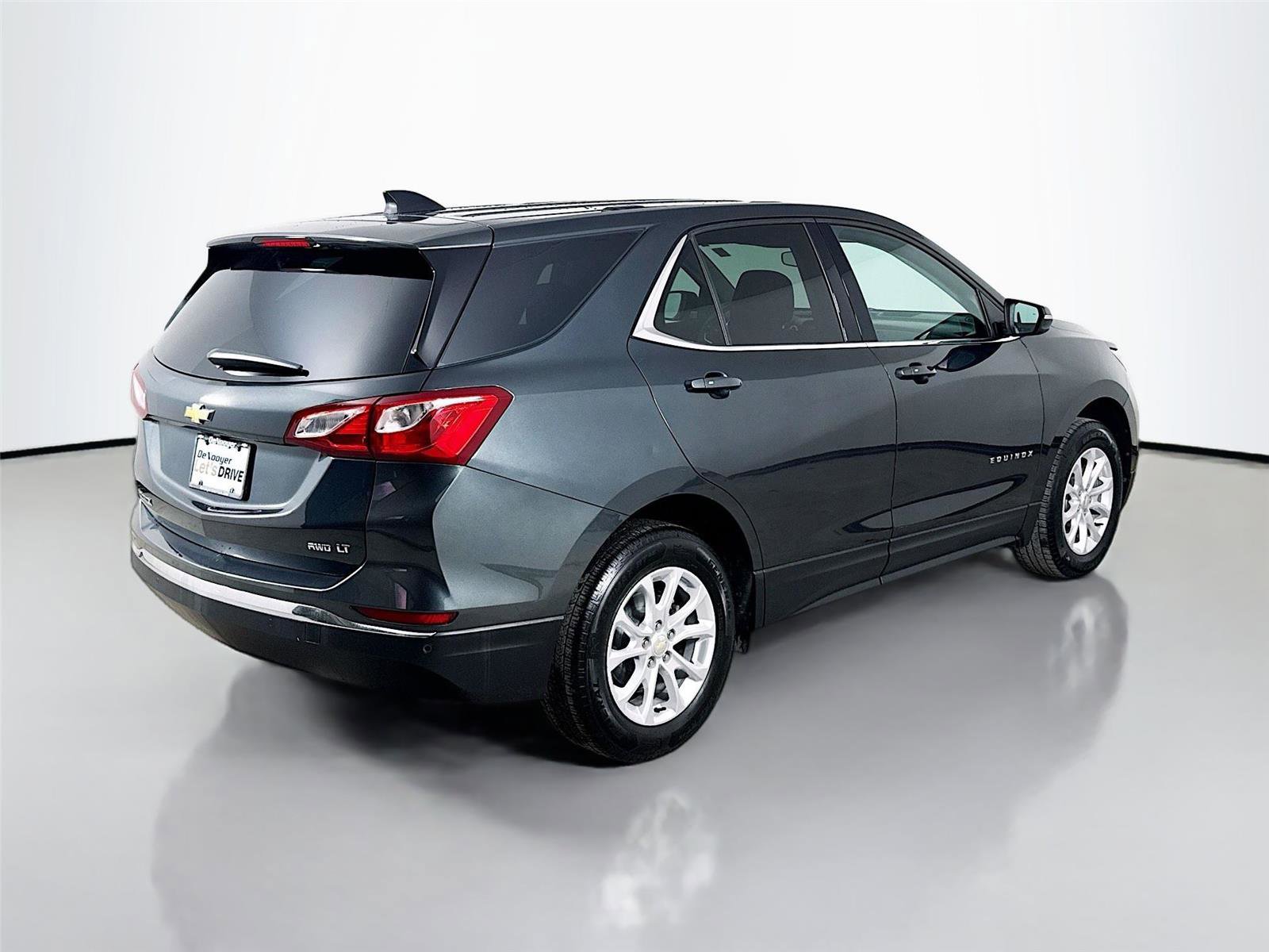 Used 2018 Chevrolet Equinox LT image 8