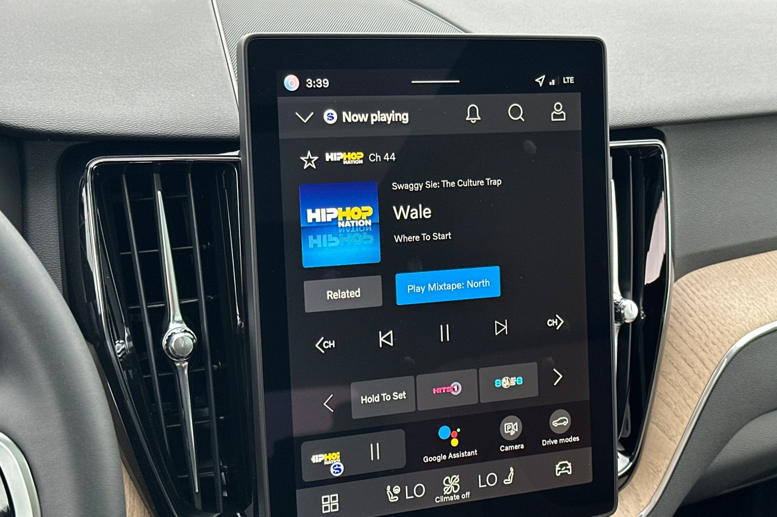 New 2026 Volvo XC60 B5 Plus w/ Protection Package Premier image 16