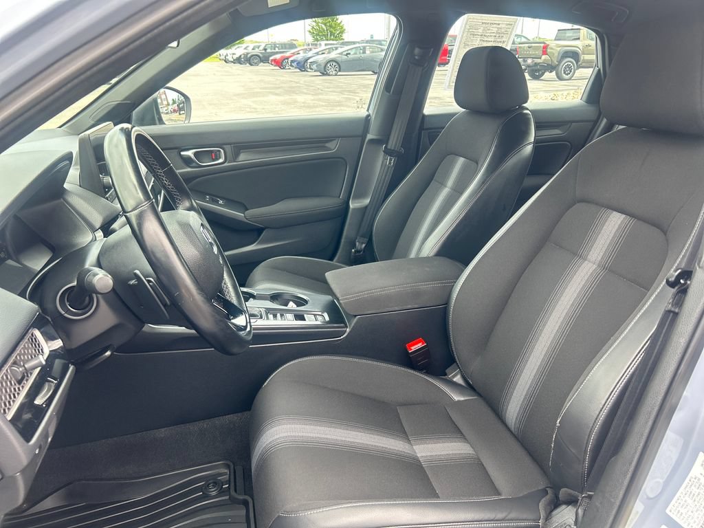 Used 2022 Honda Civic Sport image 11