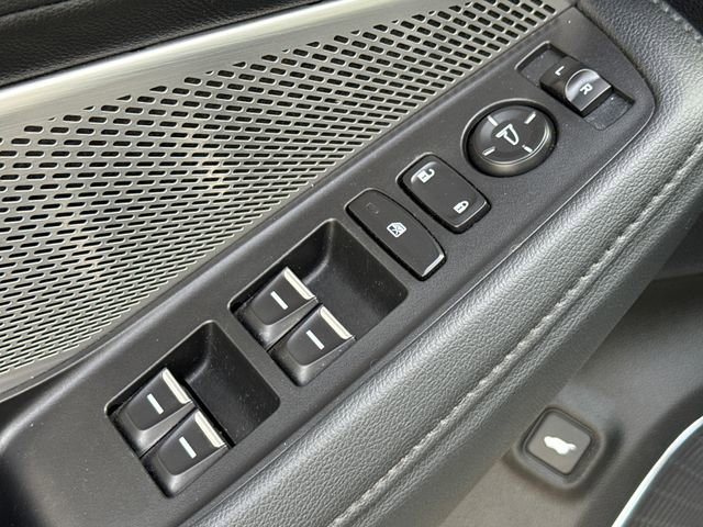Used 2022 Acura MDX FWD image 22