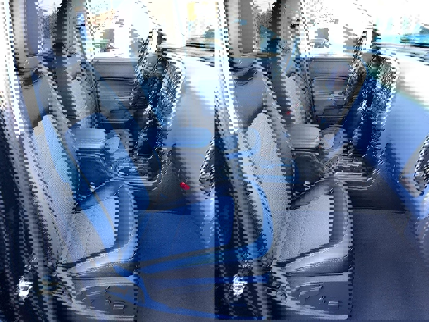 Used 2019 Chevrolet Colorado Z71 image 19