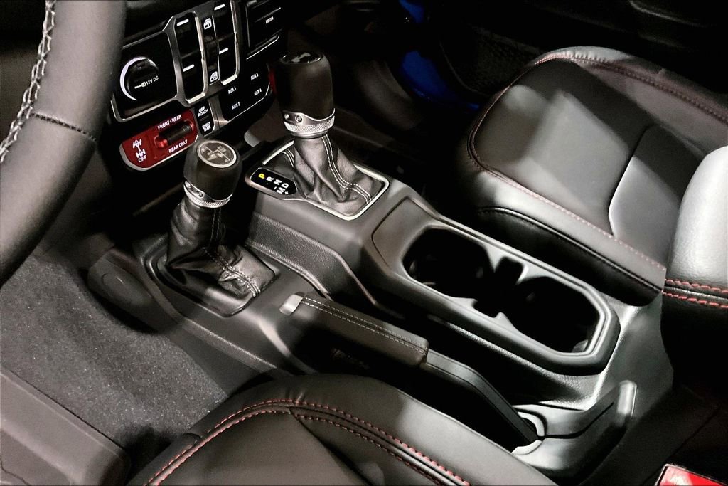 New 2026 Jeep Wrangler Unlimited Rubicon AWD/4WD image 8