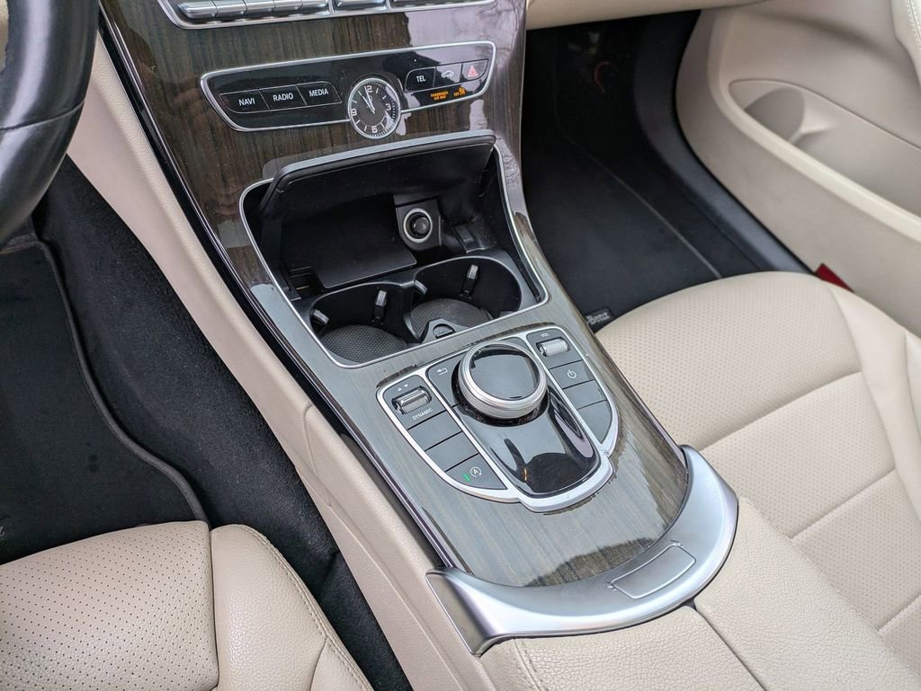 Used 2019 Mercedes-Benz C 300 4MATIC Sedan image 14