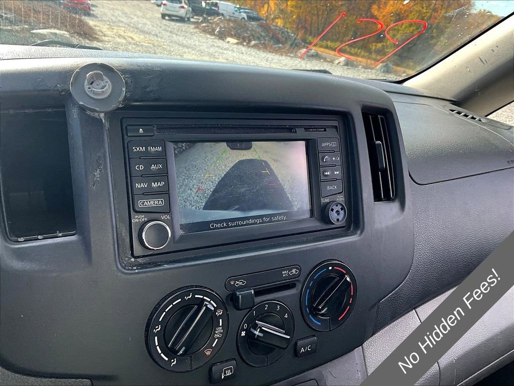 Used 2015 Nissan NV200 SV w/ Technology Package FWD image 18