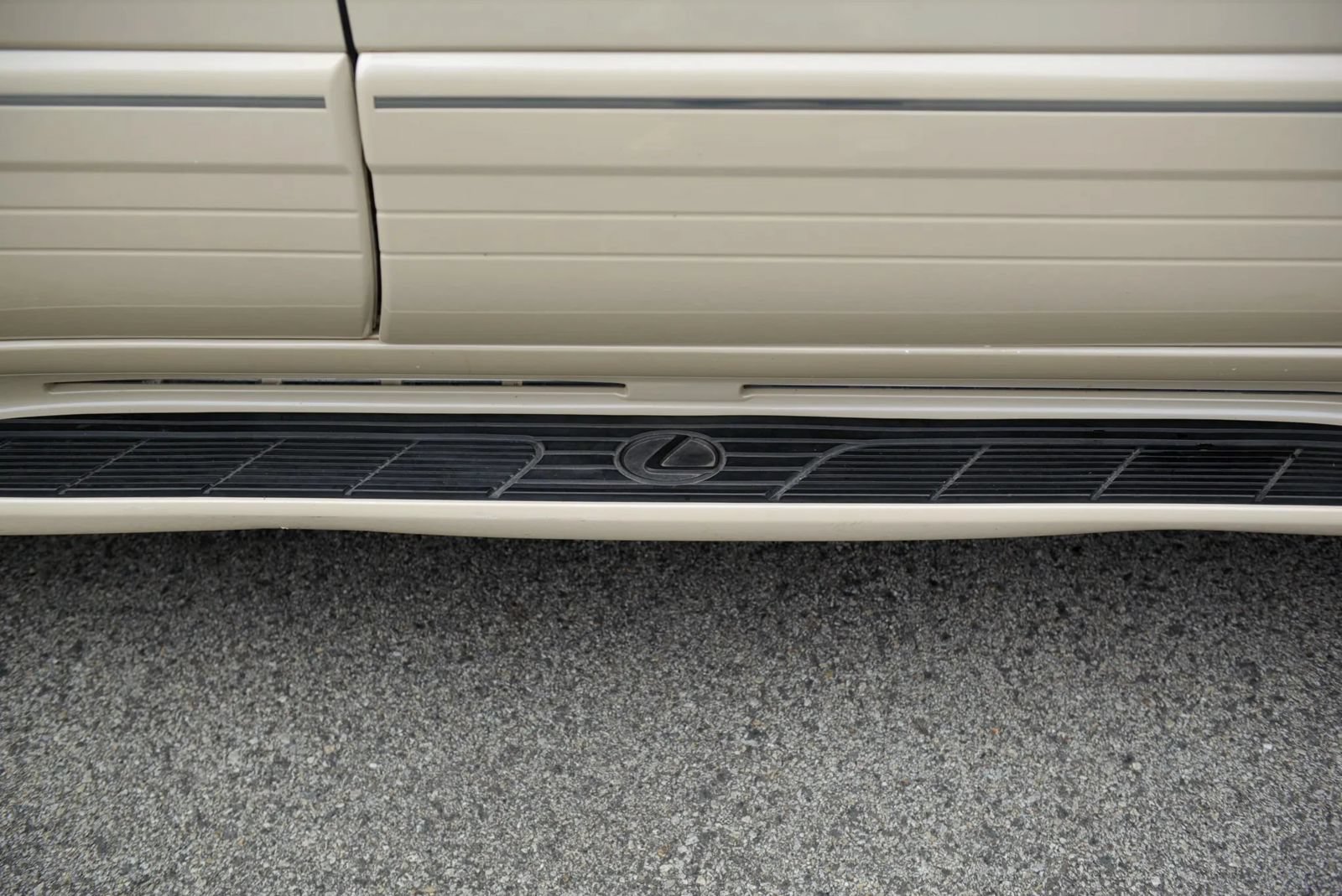 Used 2005 Lexus LX 470 4WD image 45