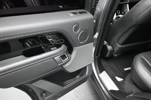 Used 2019 Land Rover Range Rover HSE AWD/4WD image 21
