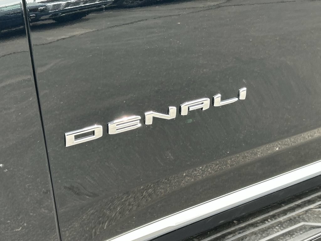 New 2026 GMC Yukon XL Denali AWD/4WD image 32