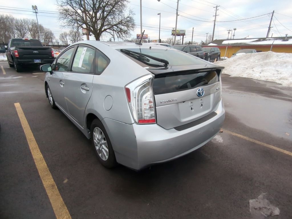 Used 2013 Toyota Prius Prime Plug-In Hybrid image 4
